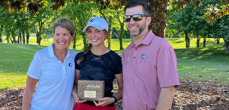 TCC's Own Molly Davidson Wins 7A State Golf Title - Trussville Country Club